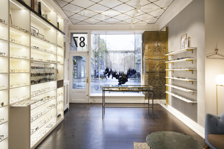 Thiết Kế Cửa Hàng Mắt Kính Quận 3 - TPHCM