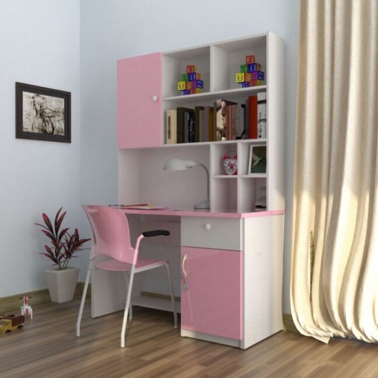 Bàn học nhựa được thiết kế rất đa dạng