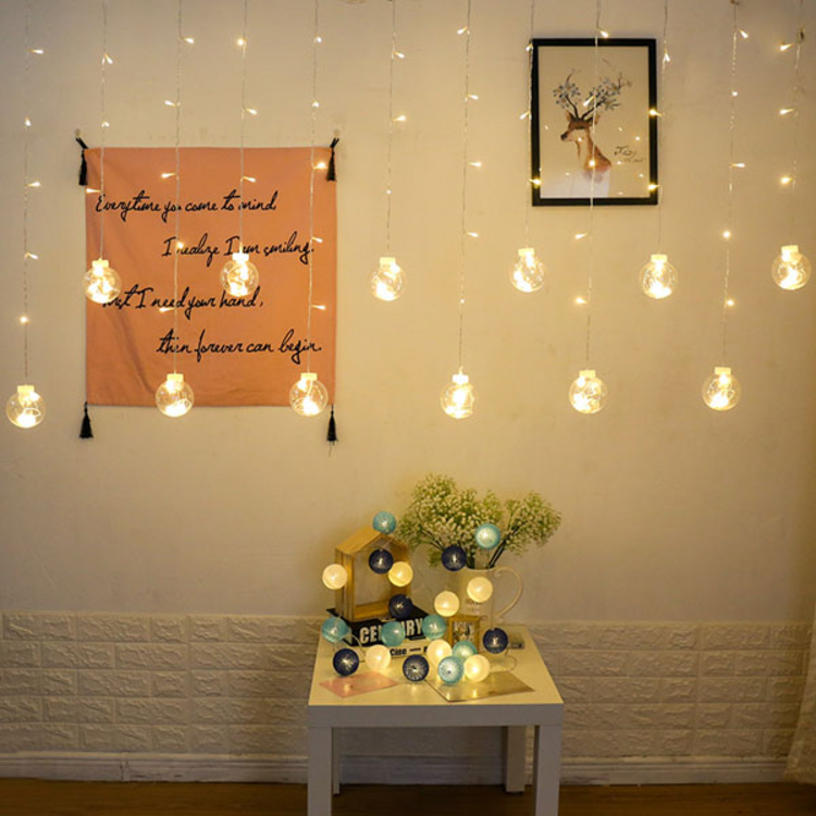 Đèn dây led trang trí phòng khách tạo nên không gian lãng mạn