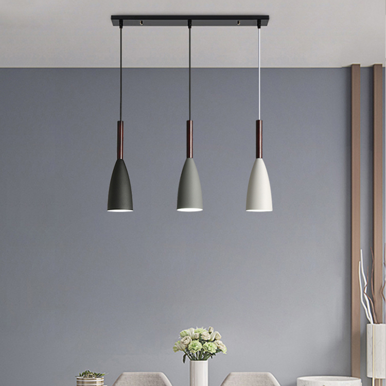 Đèn thả trần luôn là sự lựa chọn hàng đầu