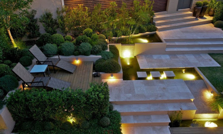 Đèn led âm đất dùng cho lối đi, sân vườn