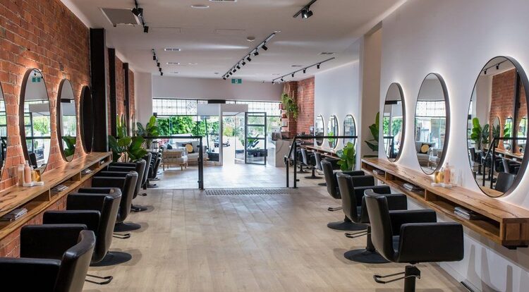Sử dụng nhiều loại ánh sáng trong thiết kế salon tóc đẹp