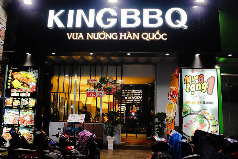 Bảng hiệu quán ăn hải sản