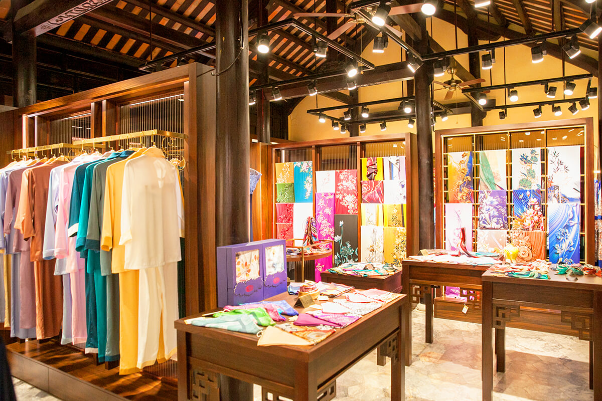 thiet ke cua hang ao dai Pendecor