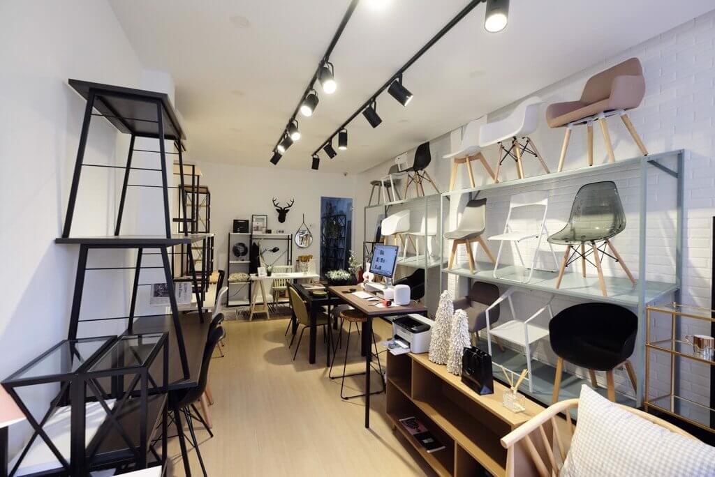 Thiết kế cửa hàng đồ gia dụng nhỏ gọn, đơn giản