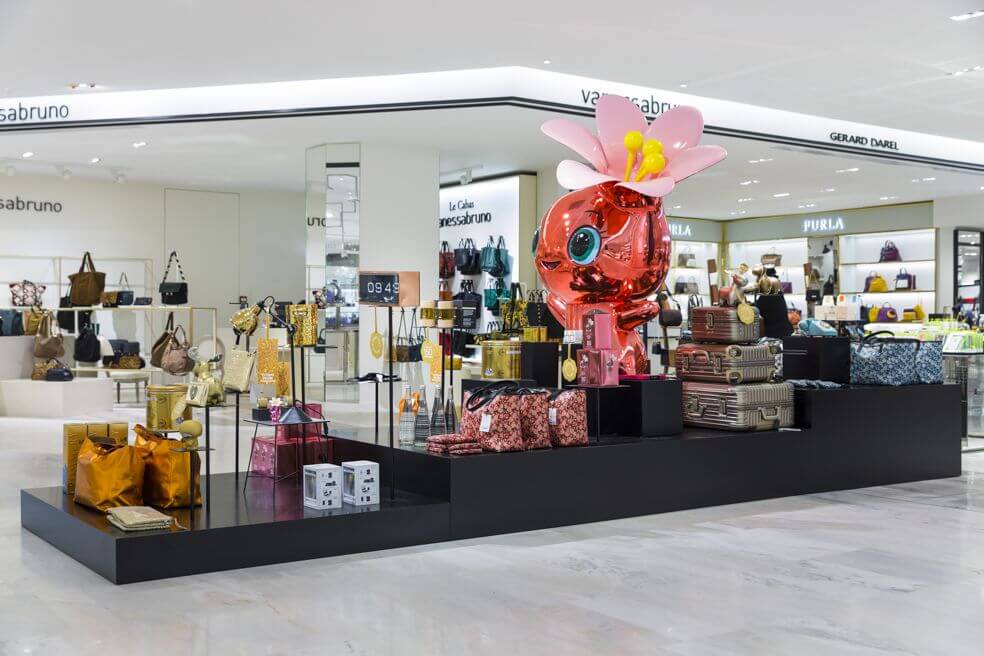 Thiết kế shop túi xách hiện đại, năng động - 2