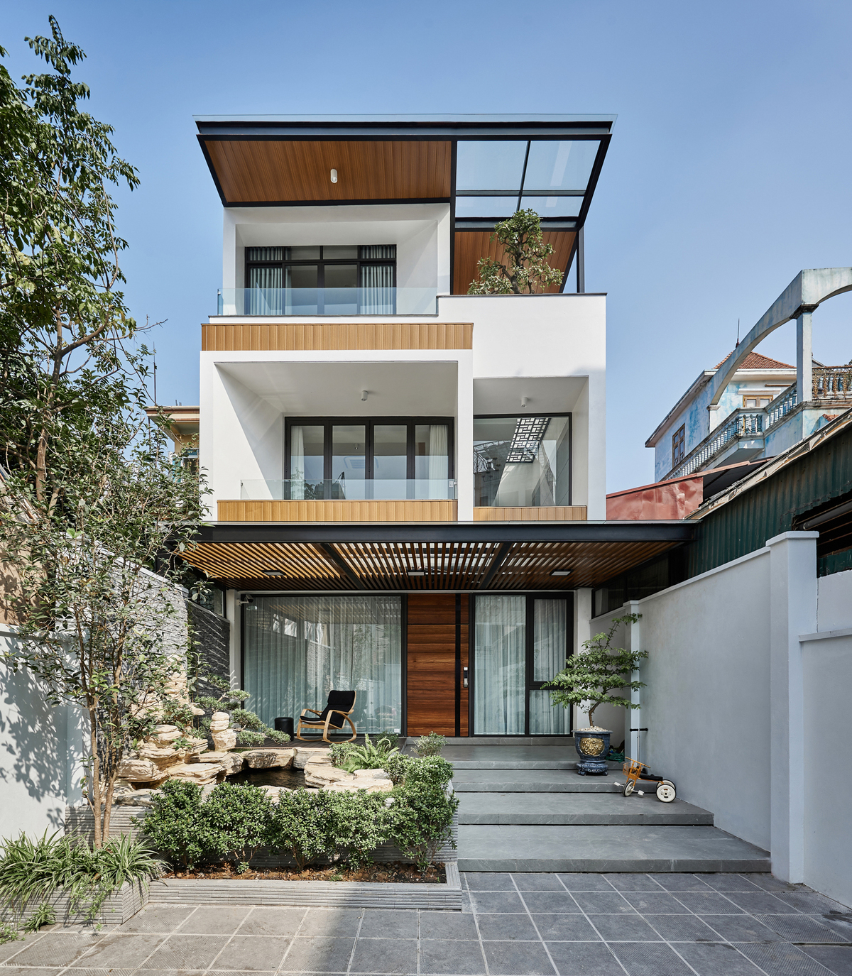 Biệt thự mặt tiền 7m hiện đại