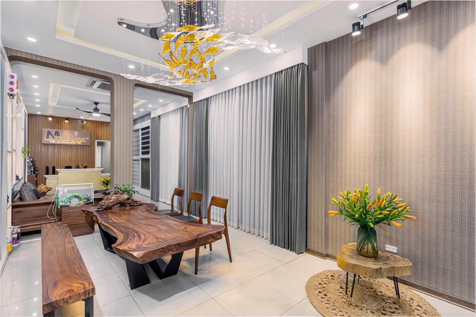 Tại sao cần thiết kế cửa hàng rèm