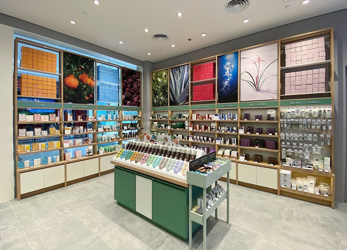 thiết kế quán mỹ phẩm Pendecor.vn