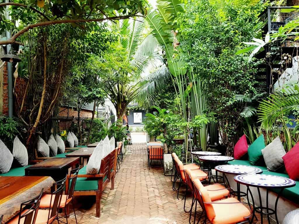 thiết kế quán ăn nhỏ đẹp Pendecor