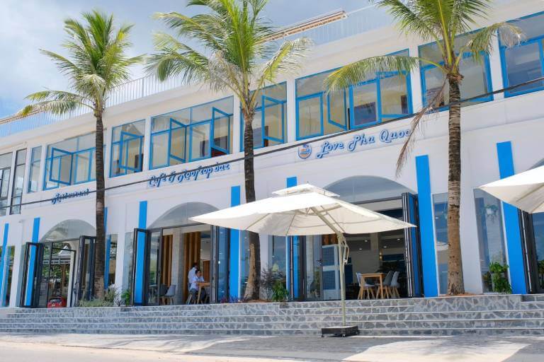 nhà hàng 2 tầng đẹp Pendecor