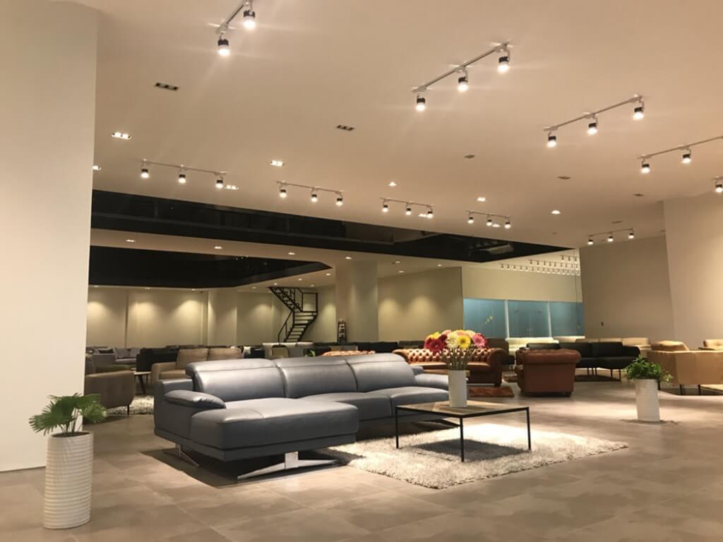 nguyên tắc thiết kế showroom Pendecor