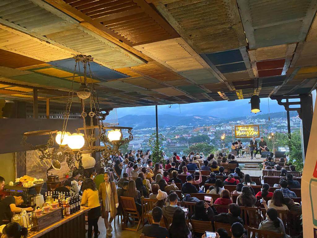 thi công thiết kế quán cafe Pendecor