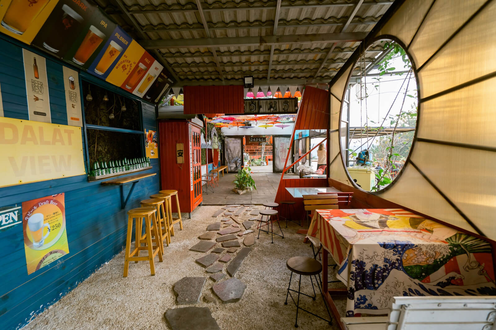 thiết kế quán cà phê Pendecor