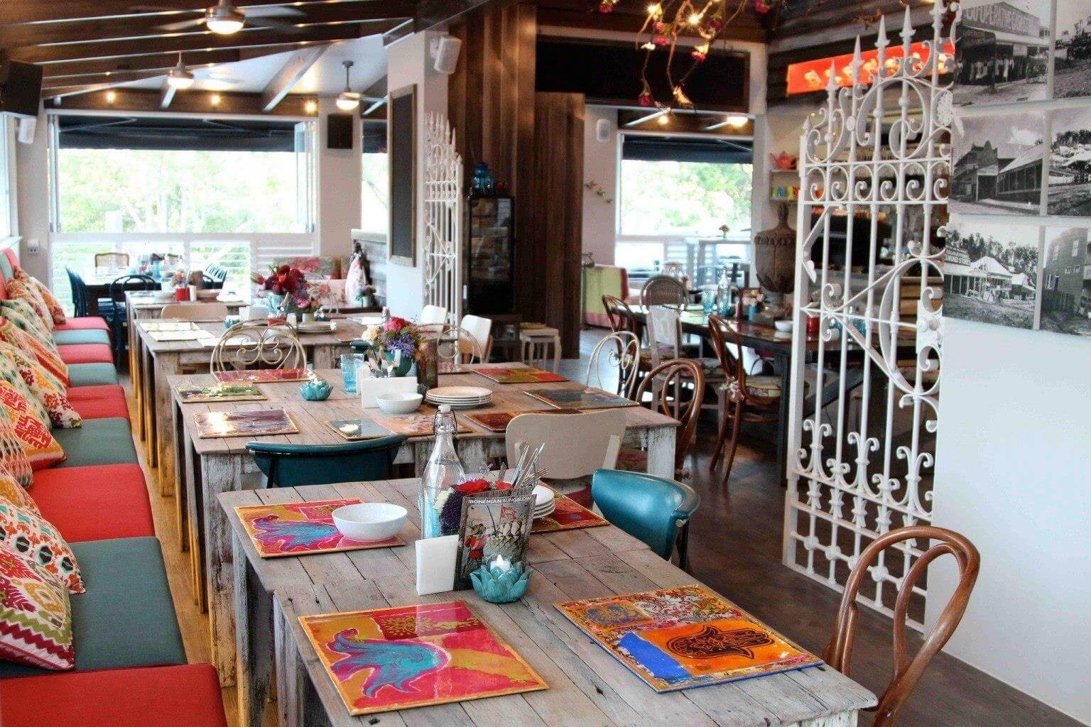 thiết kế quán cafe phong cách vintage