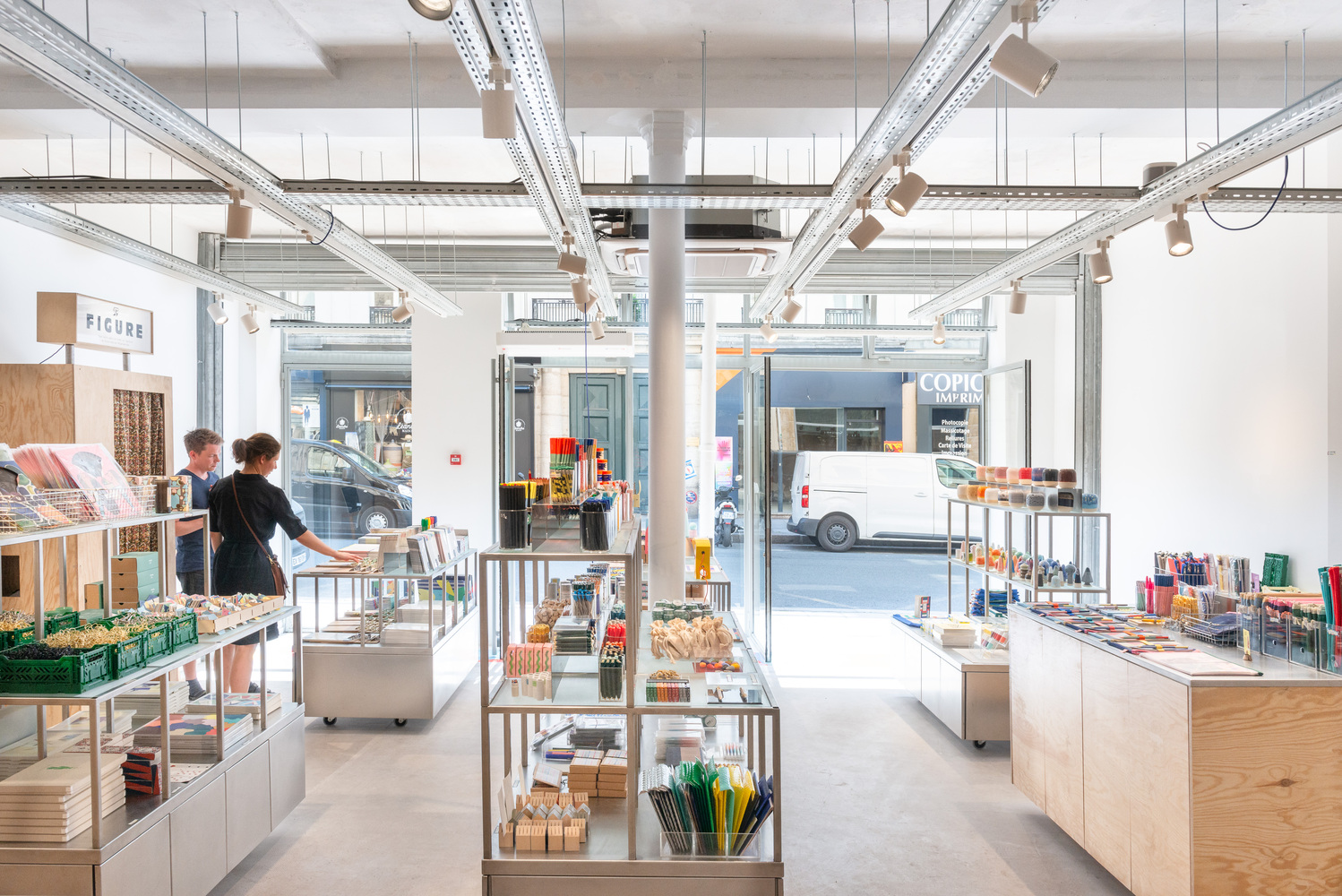 mo cua hang van phong pham Pendecor