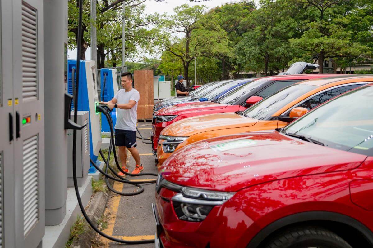 mở cửa hàng tạp hóa Pendecor