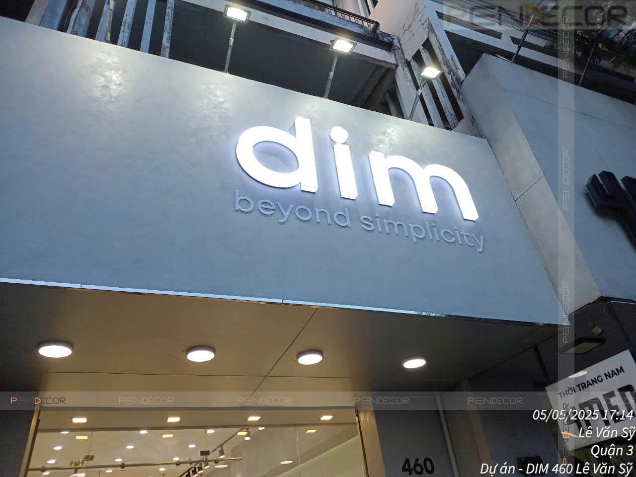 Thi Công Shop Phụ Kiện DIM