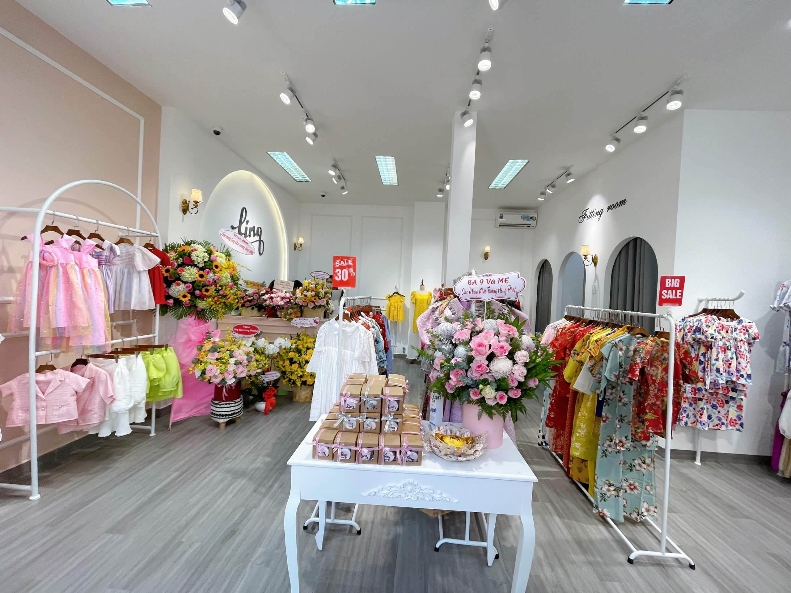 thiet ke thi cong shop Pendecor