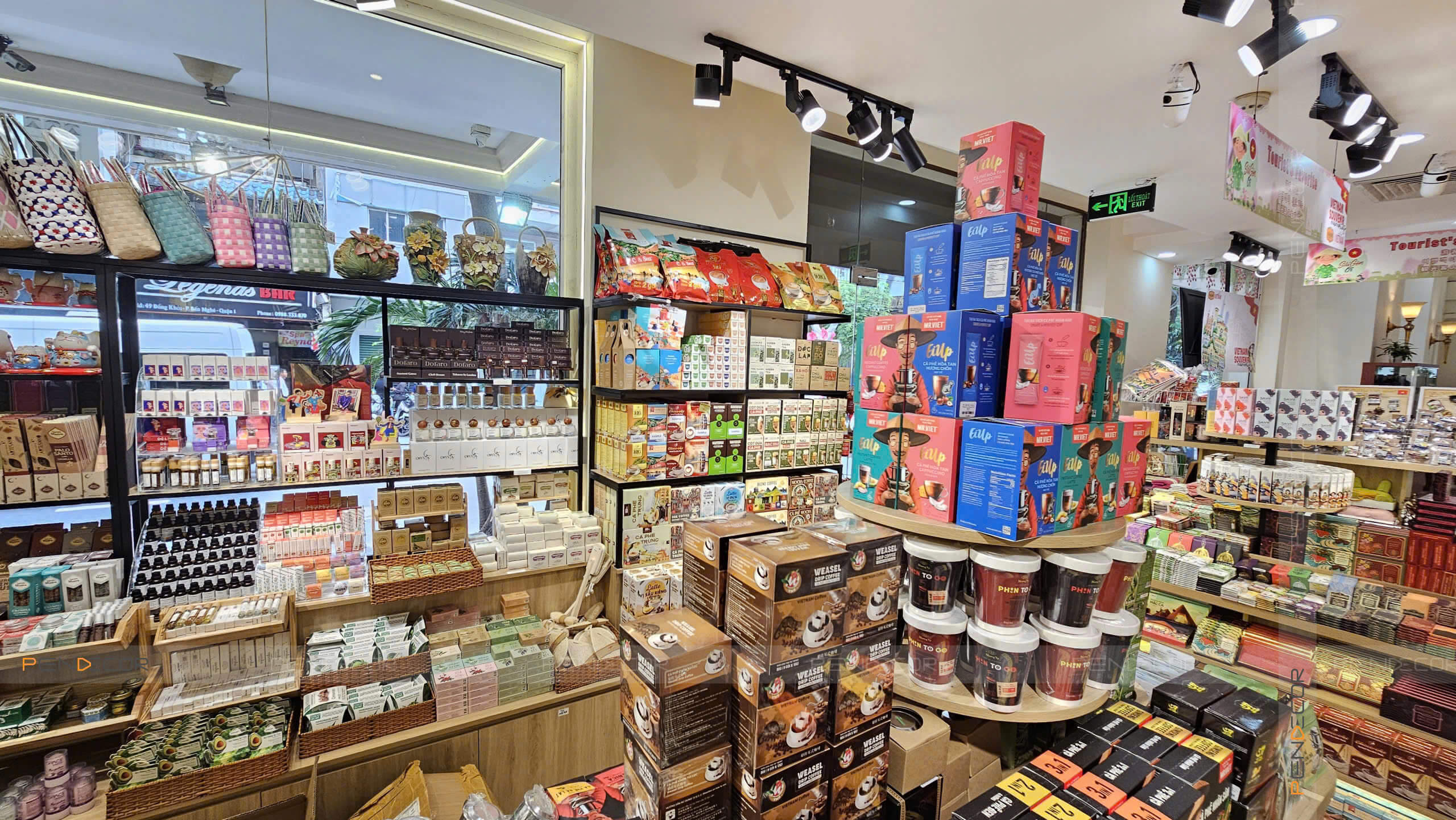 Thi Công Shop Phụ Kiện Kokonic